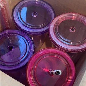 16oz Reusable tumblers and straws!